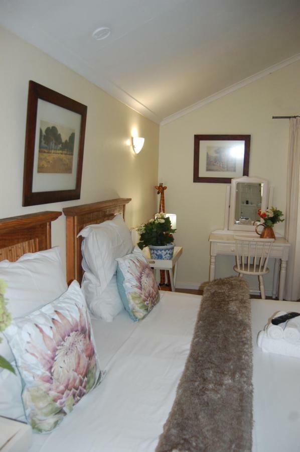 Twickenham Guest House โจฮันเนสเบิร์ก ภายนอก รูปภาพ